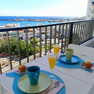 https://sunset-view-los-cristianos-tenerife.in-canary-islands.com