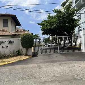 https://finest-accommodation-renfrew-place-apt-42.hotelsochorios.net